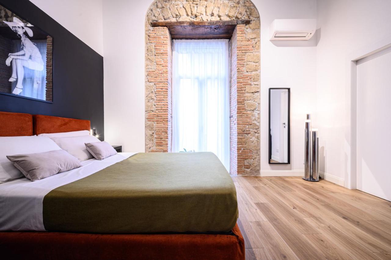 Interno Barocco Hotel Napels Buitenkant foto