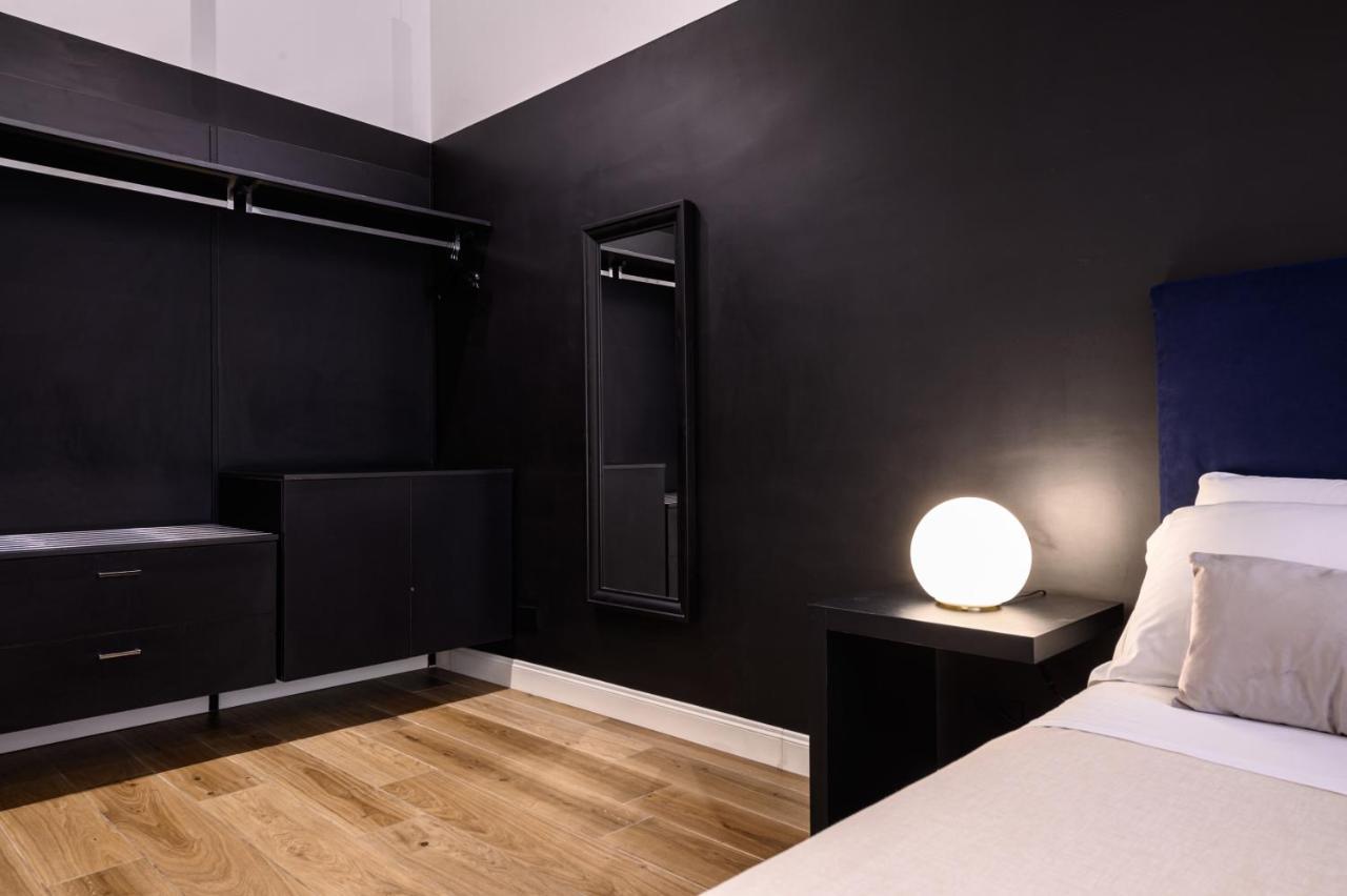 Interno Barocco Hotel Napels Buitenkant foto